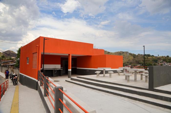 Prefeitura entrega revitalização completa e novo Centro Comunitário; Confira as melhorias